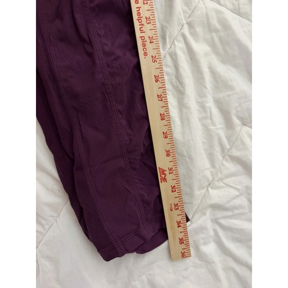 Lululemon Dance Studio Pants 2 Back Pockets Burgundy Women's Size 6